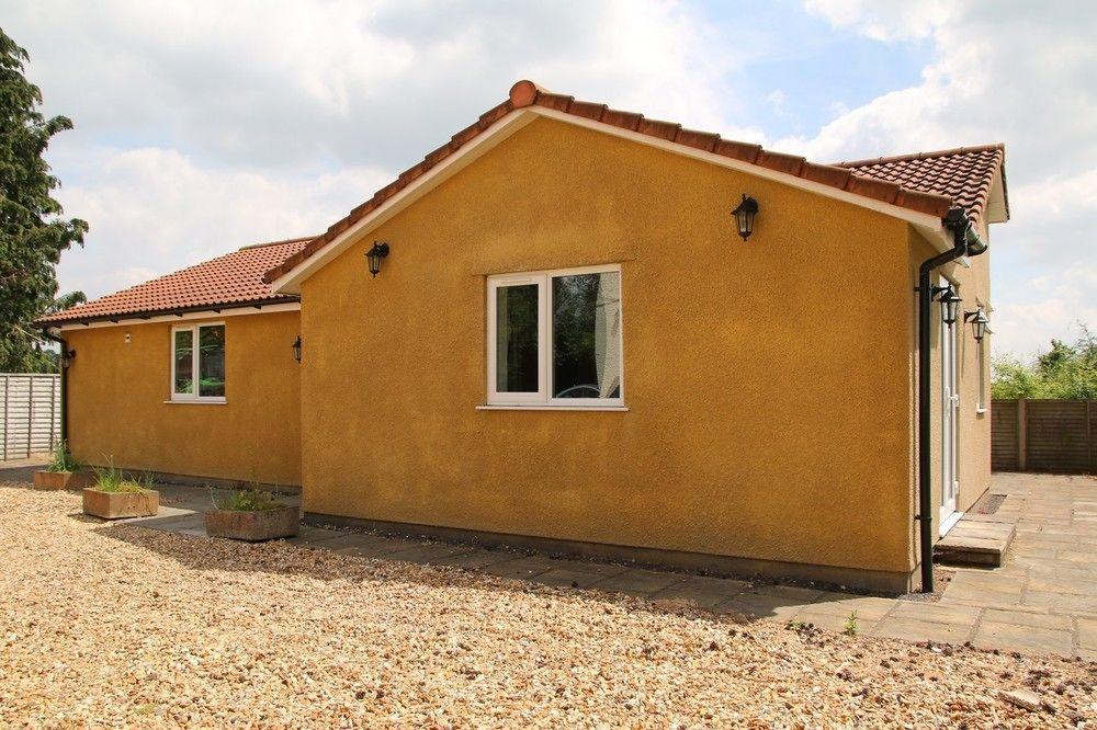 The Lodge Redhill  Exterior photo